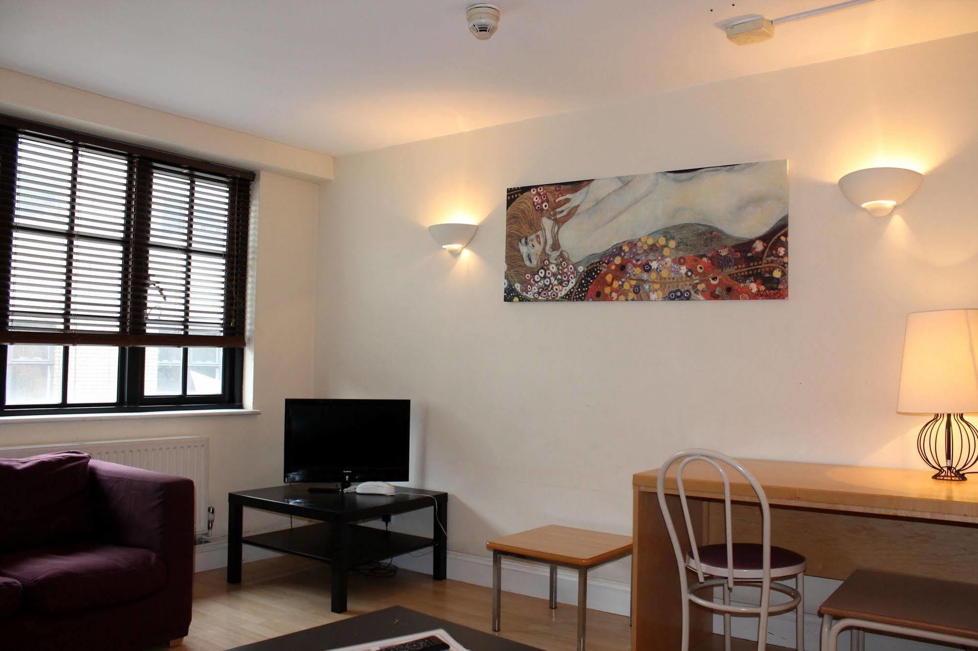 Acorn - Bakers Row Apartments ロンドン エクステリア 写真