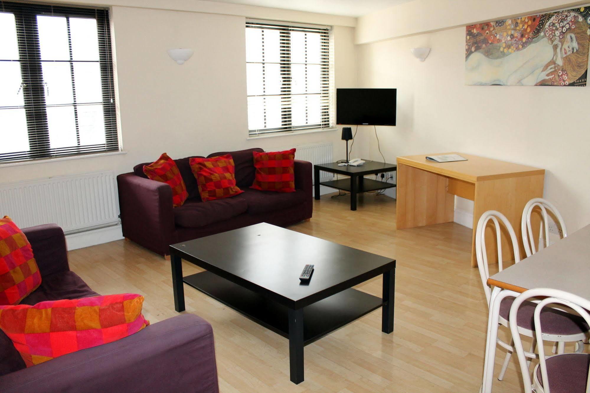Acorn - Bakers Row Apartments ロンドン エクステリア 写真